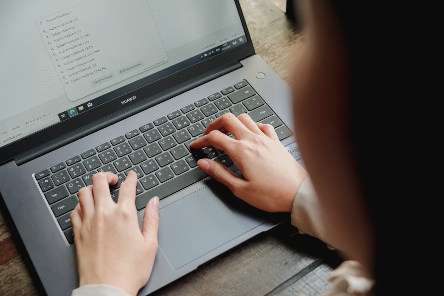 How do I back up my computer safely? - Lumina Technologies